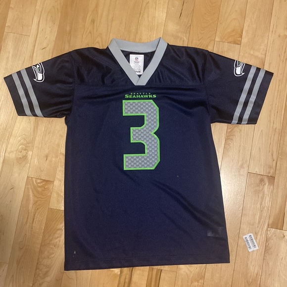 Russel Wilson Seattle Seahawks jersey - Picture 2 of 2